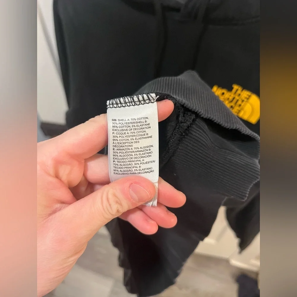 The North Face Black logo Hoodie Size